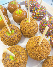 Load image into Gallery viewer, Caramel Apples